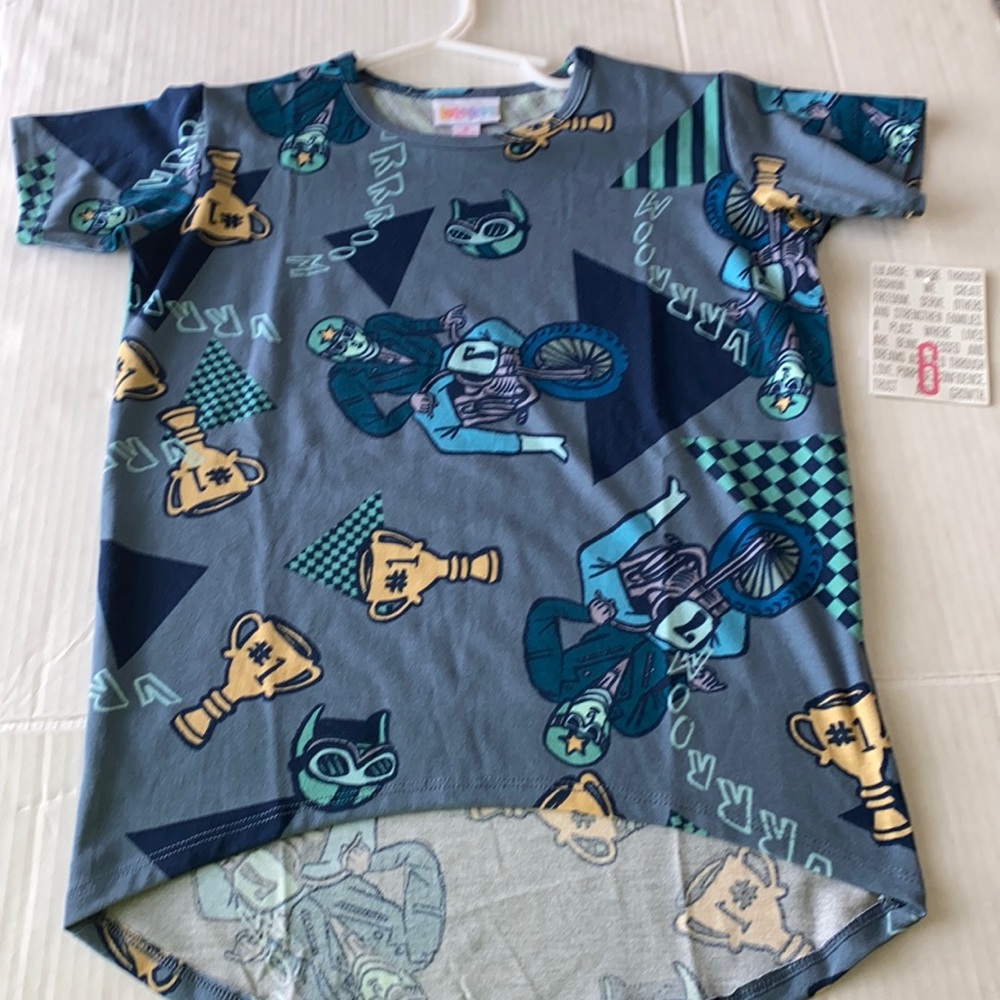 Lularoe kids size 6 Gracie top